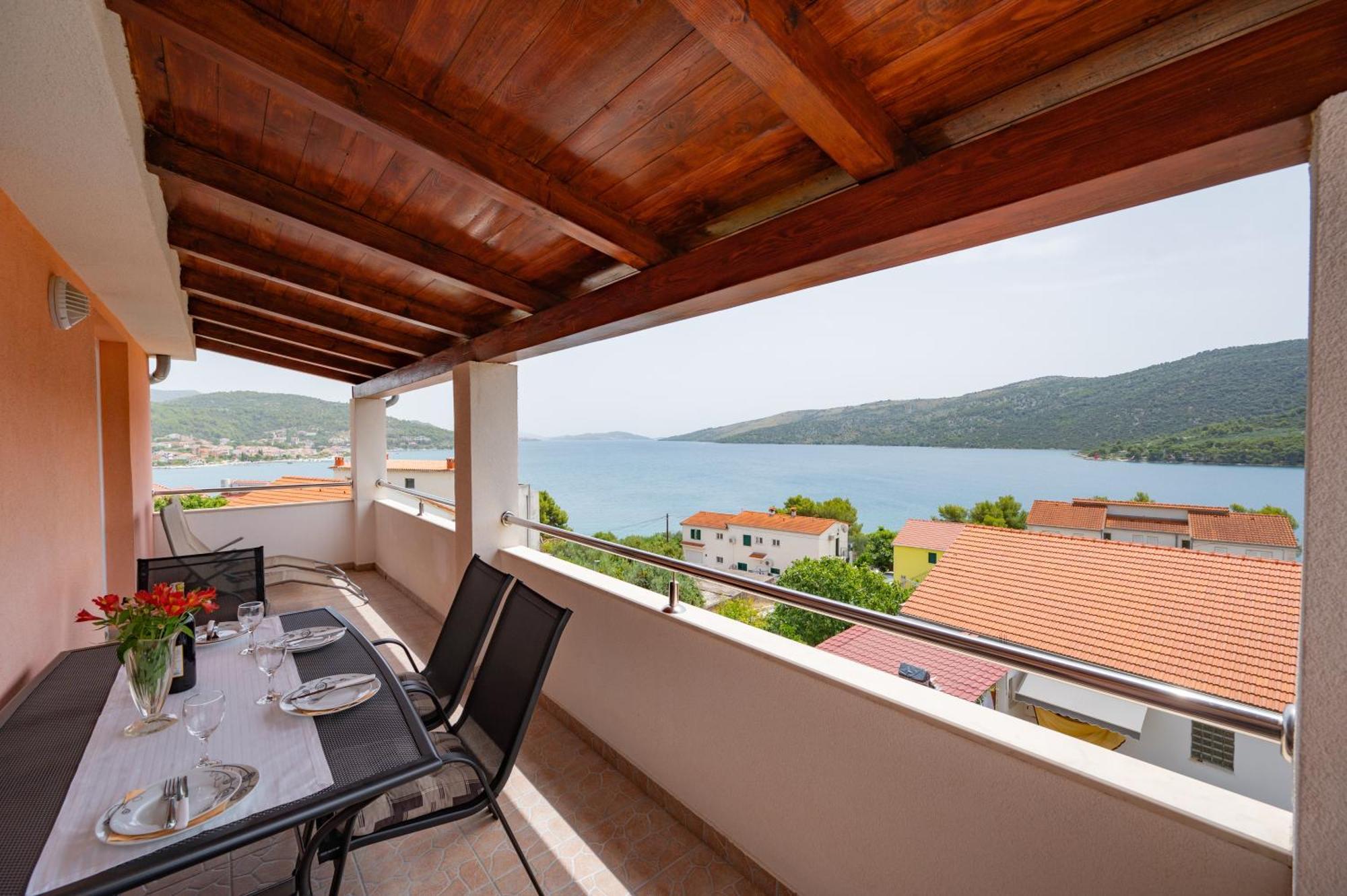 Apartments Iva Marina Exterior foto